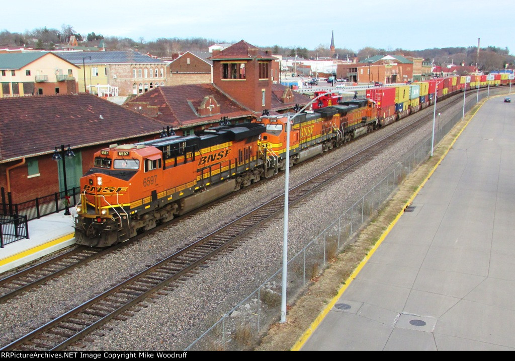 BNSF 6597